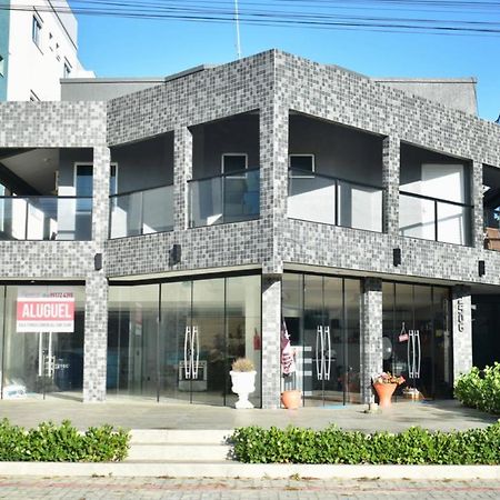Residencial Melfi 3 Ap.1 Frente Daire Bombinhas Dış mekan fotoğraf